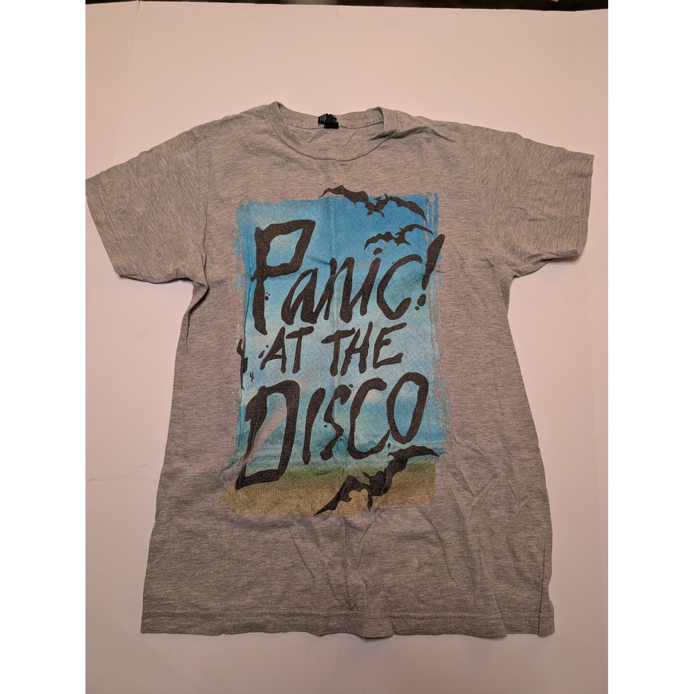 Panic At The Disco Band T-Shirt Womens Small Gray Graphic Tee Short Sleeve S‎